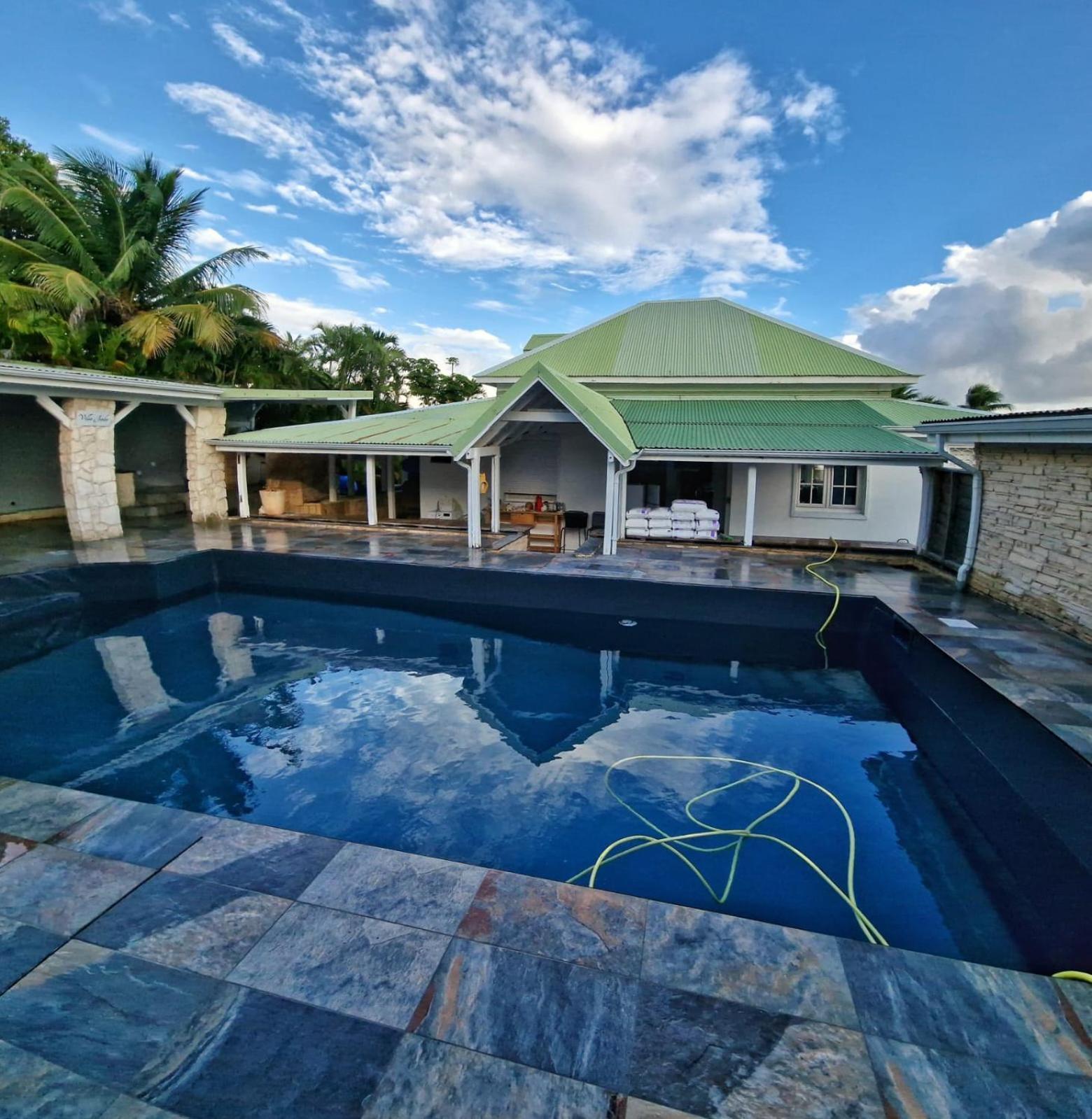 Villa 6-10 Pers, Vue Mer, Piscine Privee, Plage A Pieds Le Gosier  Exterior photo