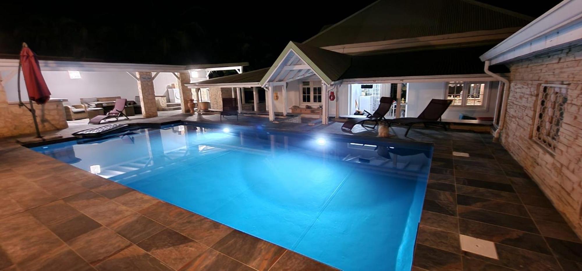 Villa 6-10 Pers, Vue Mer, Piscine Privee, Plage A Pieds Le Gosier  Exterior photo